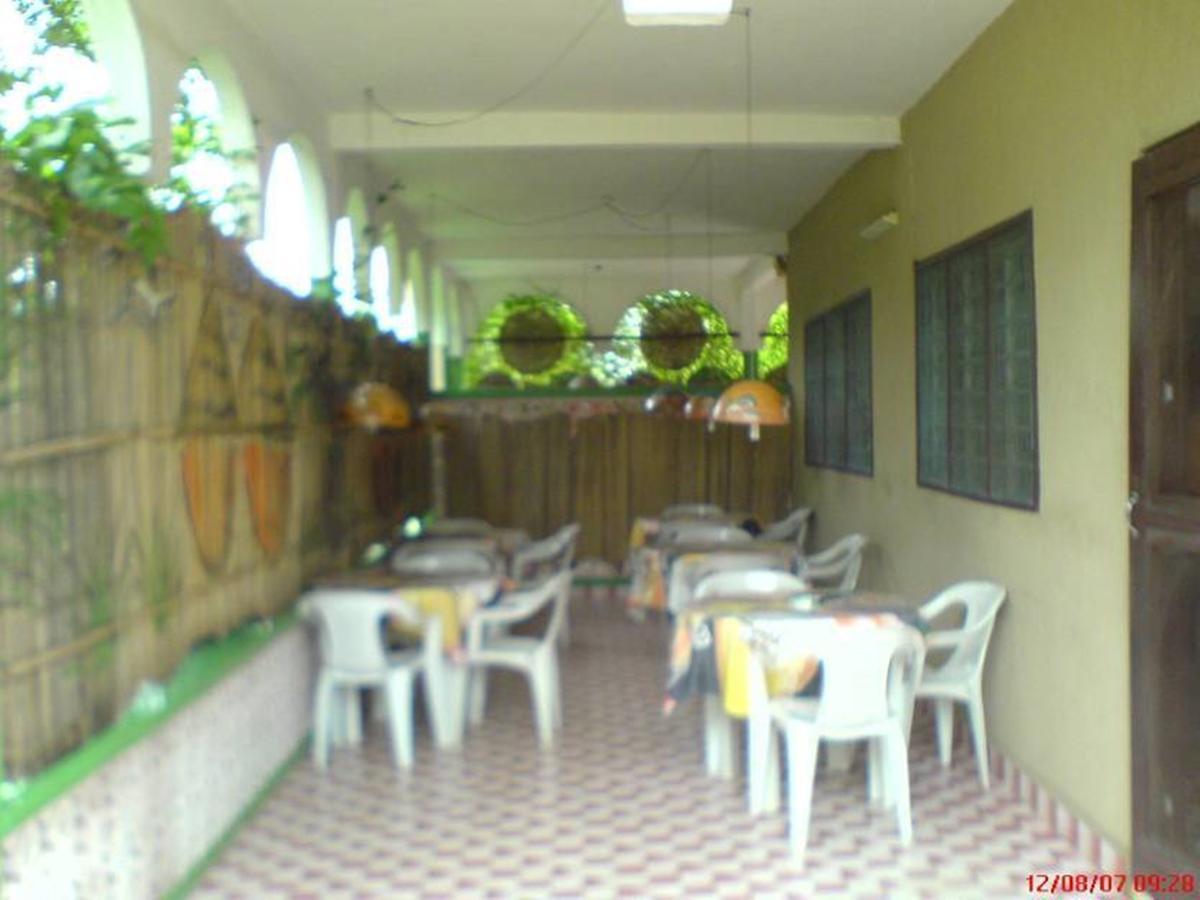 Hotel Marie Antoinette Kara Exterior photo